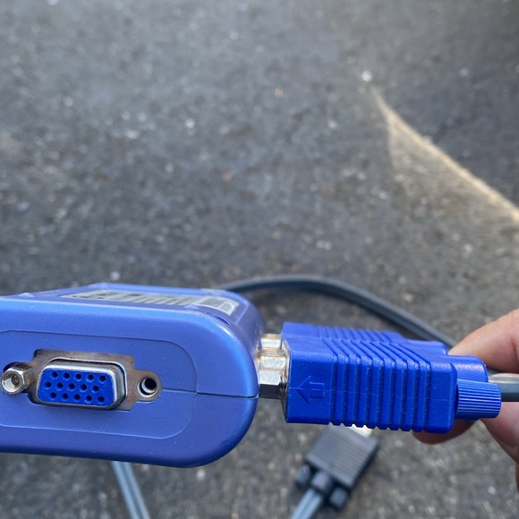 TRENDnet 2-Port USB KVM Switch Kit with Audio, (2) USB KVM Cables, (2) USB - Picture 11 of 15